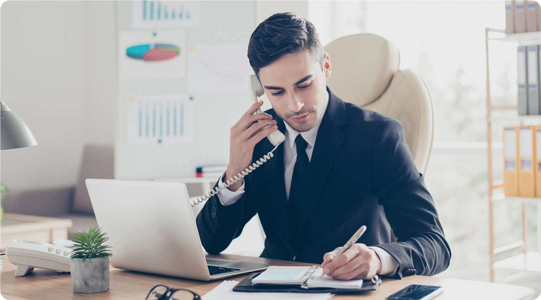 VoIP vs. Traditional Phone Systems: Which is Right for Your Business?